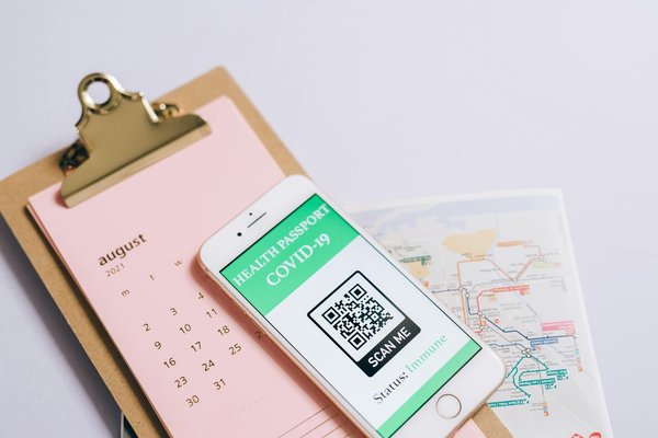 Hoe kun je de rijke geschiedenis van Groningen ontdekken tijdens een stadswandeling?